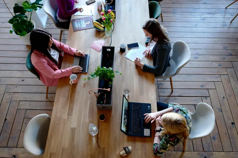 KNOWLEDGE MANAGEMENT IN DIGITAL COMPANIES (ADGG110PO)