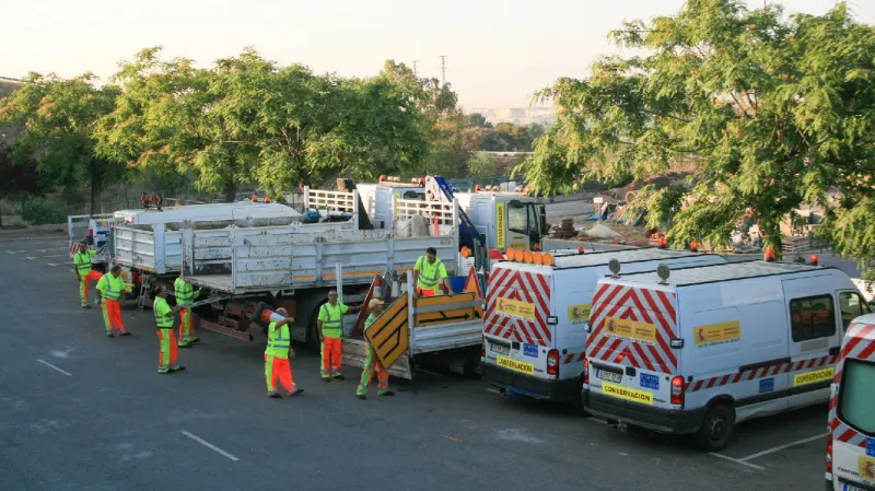 ROAD MAINTENANCE (COEX) (EOCO029PO)